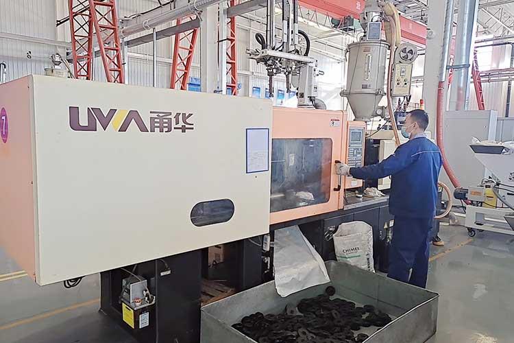 合理使用冷卻潤(rùn)滑液，發(fā)揮冷卻、